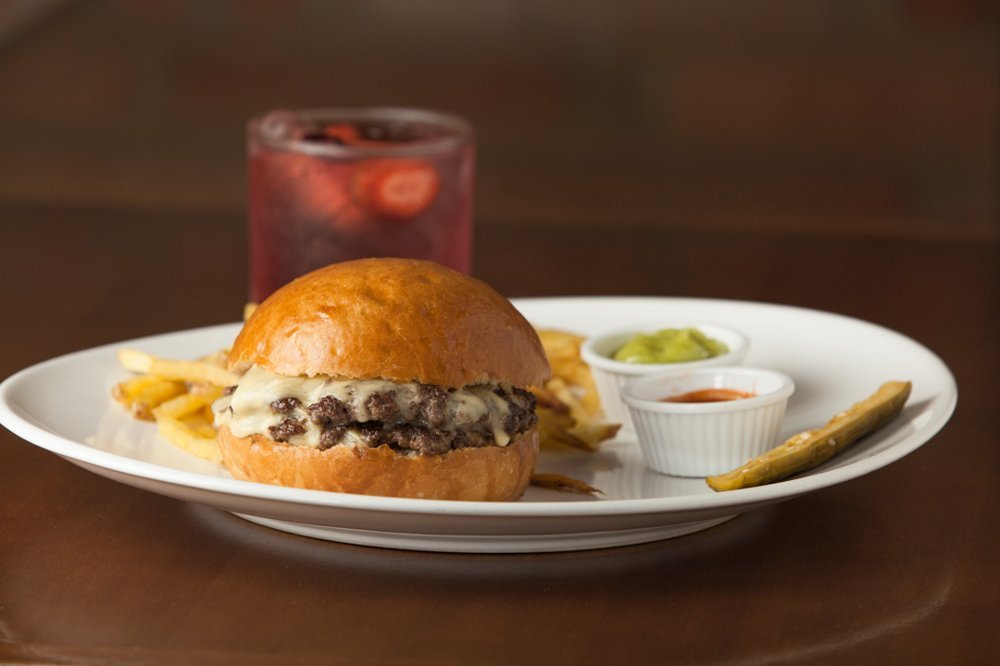 Classic Cheese Burger do Alys